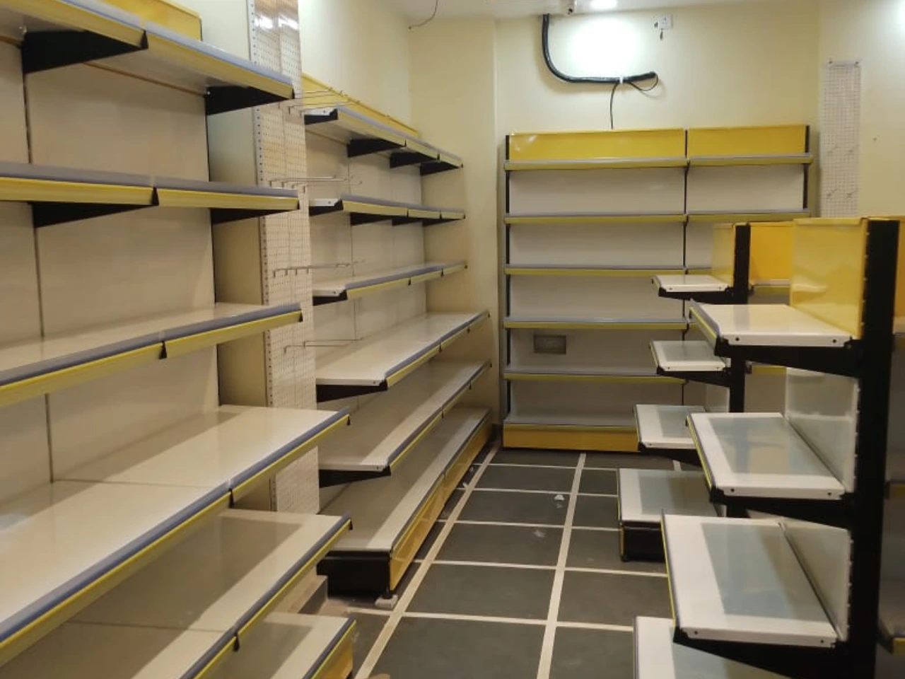 135783011_display Racks Installation jhansi4.webp